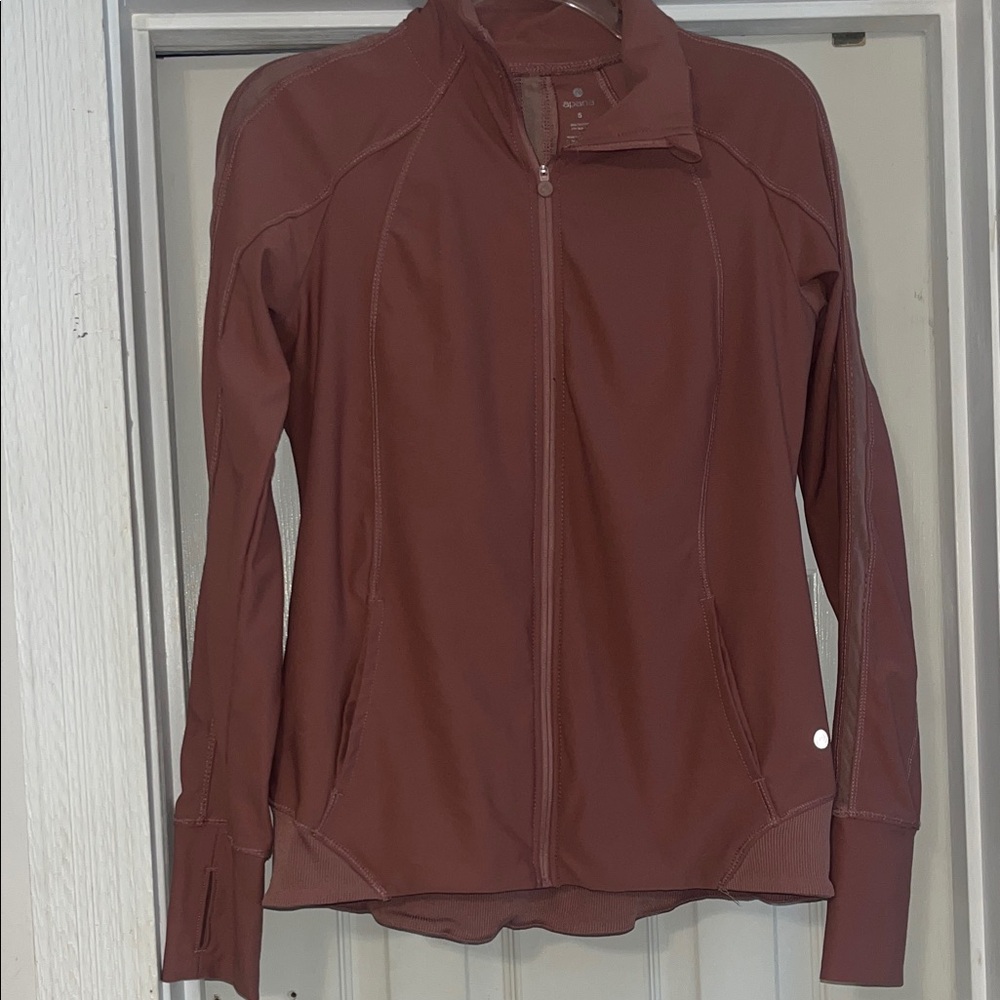 Apana Women's Zip Jacket in Mauve Rose. Small.